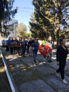 Городской субботник на территории КСЦ «Льнокомбинат»
